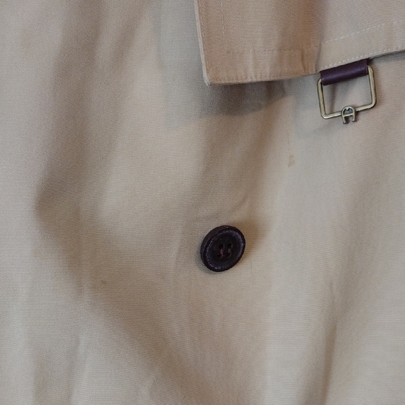 Vintage Etienne Aigner Trench Coat - Picture 6 of 17